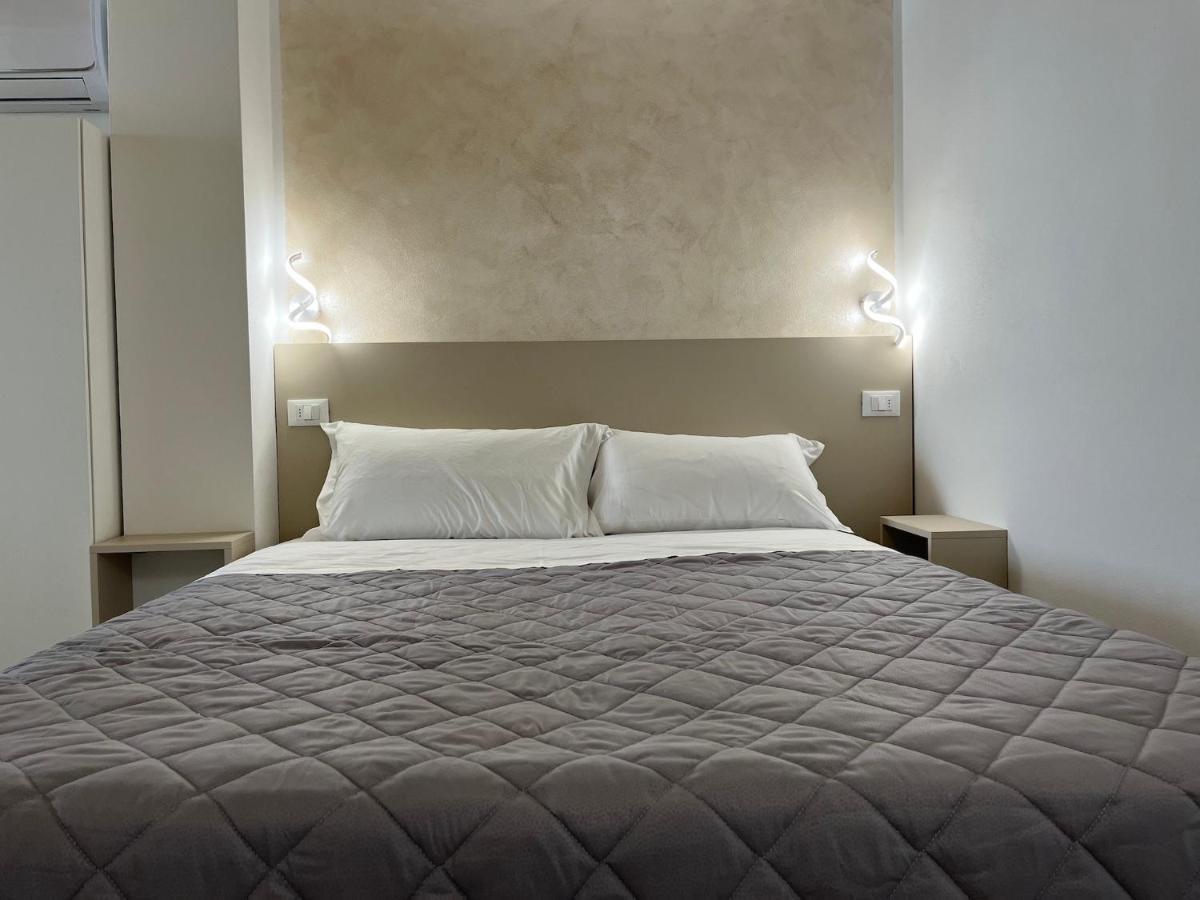 דסנזאנו דל גארדה Anfite Apartments Santa Maria מראה חיצוני תמונה